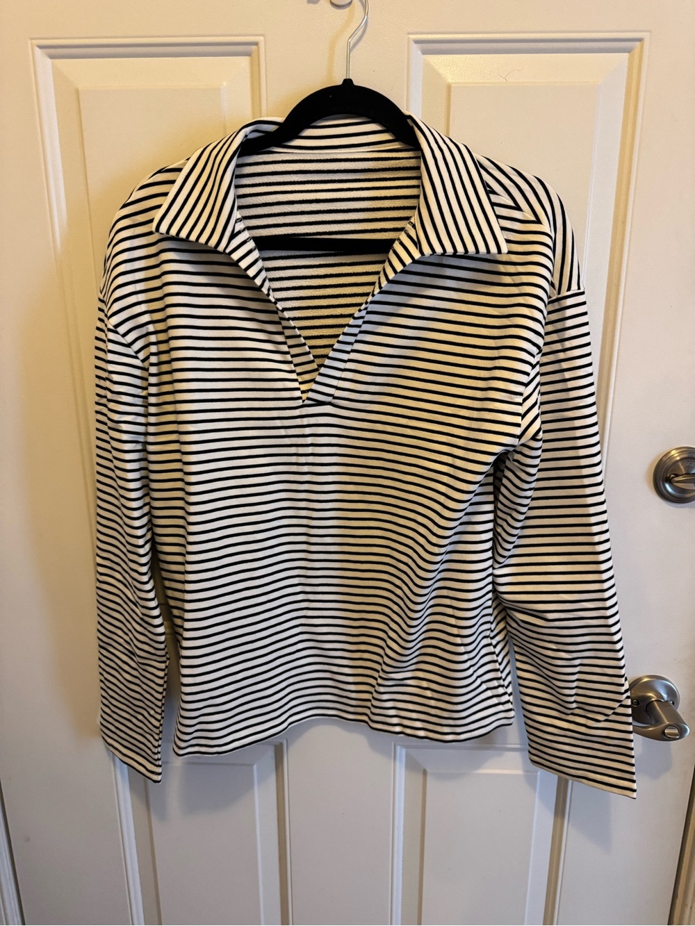 New Missactiver Striped Long-Sleeve Polo Top in Black and White